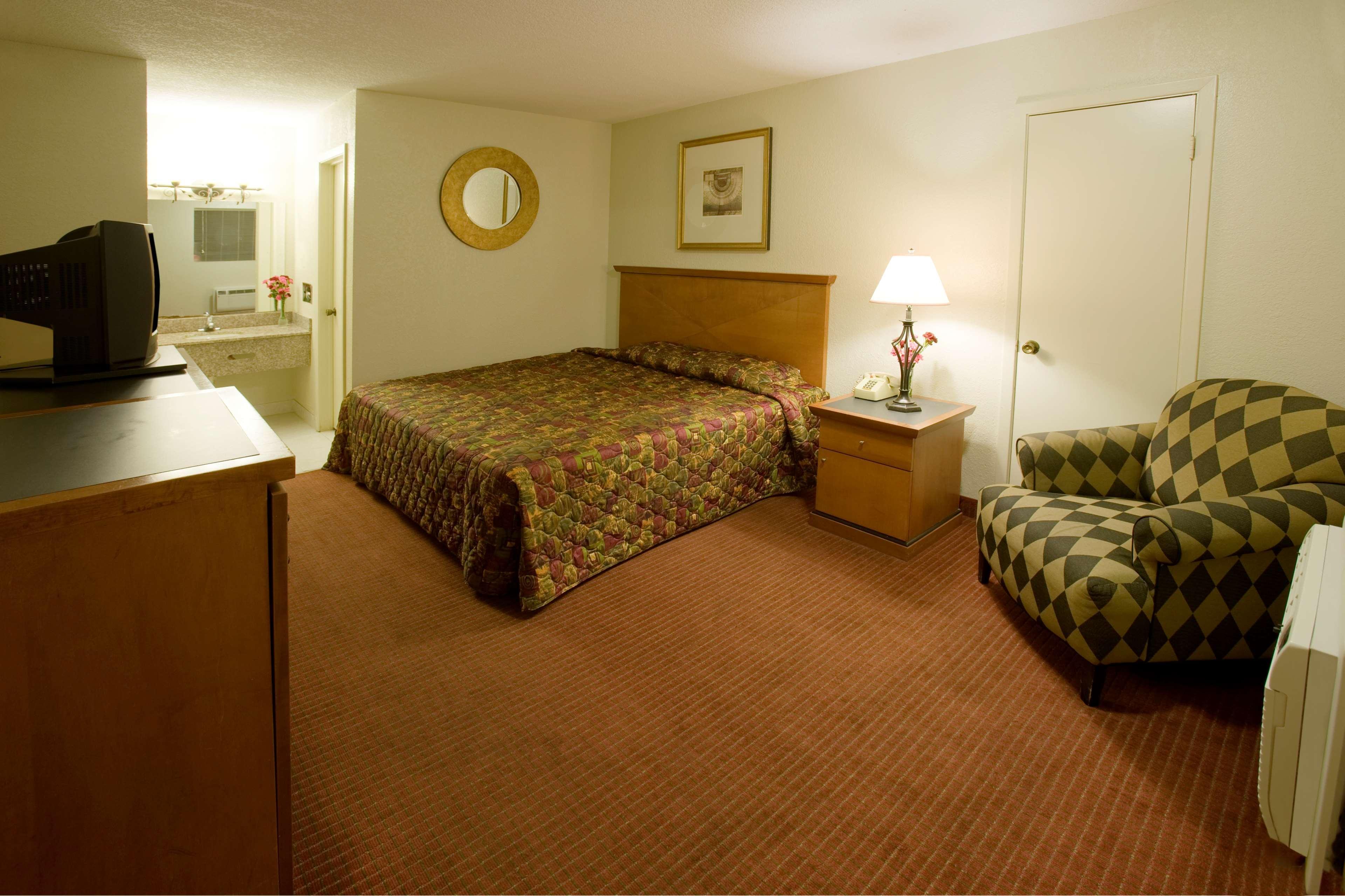Americas Best Value Inn - Edna Exterior photo