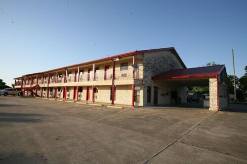 Americas Best Value Inn - Edna Exterior photo