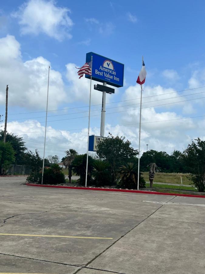 Americas Best Value Inn - Edna Exterior photo